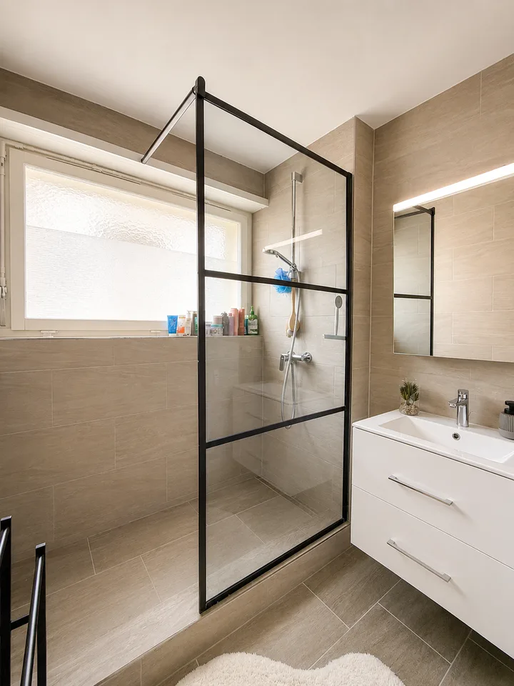 Helle 4.5-Zimmer-Wohnung mit Balkon in Kreuzlingen – frisch renoviert! – Foto 8 von 12