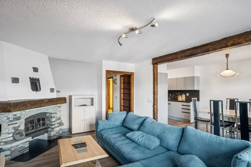 Chalet mitoyen in 10 Minuten Entfernung zum Skigebiet 4 Vallées