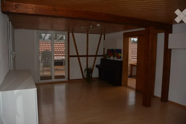 Affascinante casa colonica con grande terreno a Rubigen