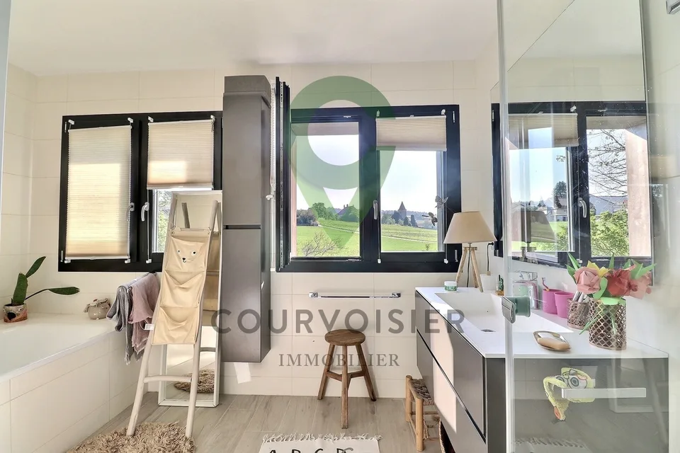 Residenza familiare in un ambiente esclusivo – foto 9 di 13