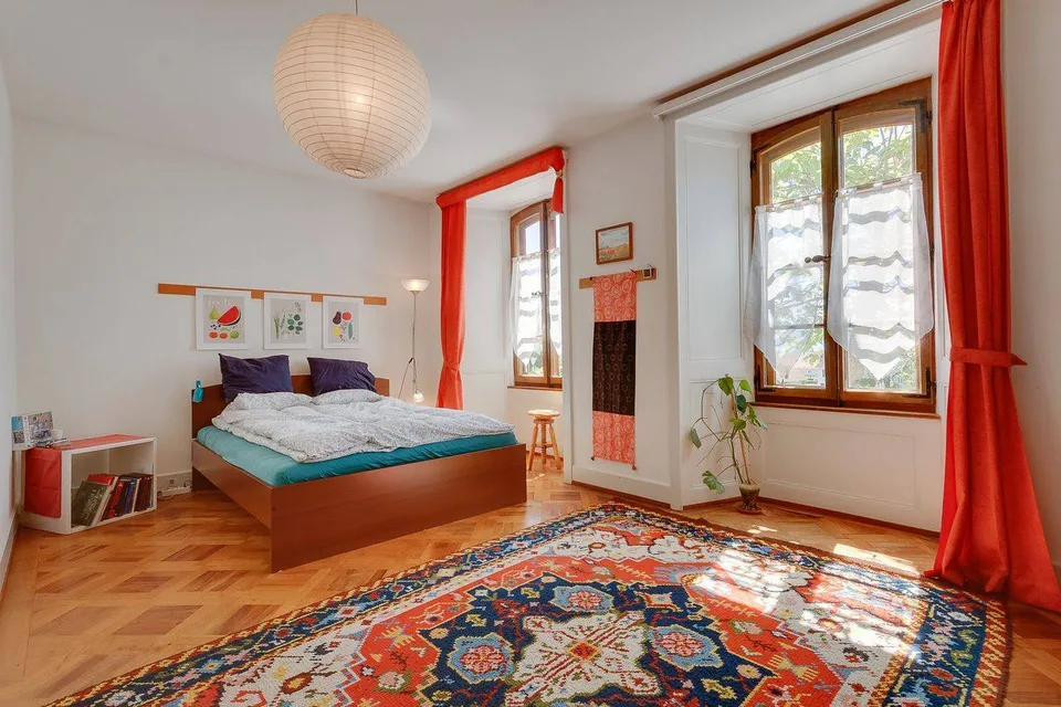 Beautiful mansion in the heart of the North Vaudois vineyards