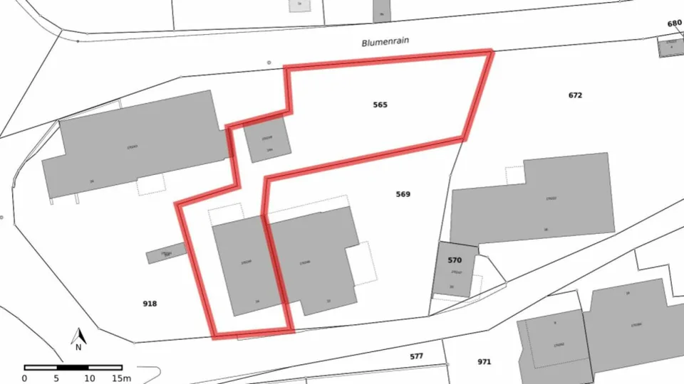 Vielseitiges Ein- oder Mehrfamilienhaus mit Baulandreserve