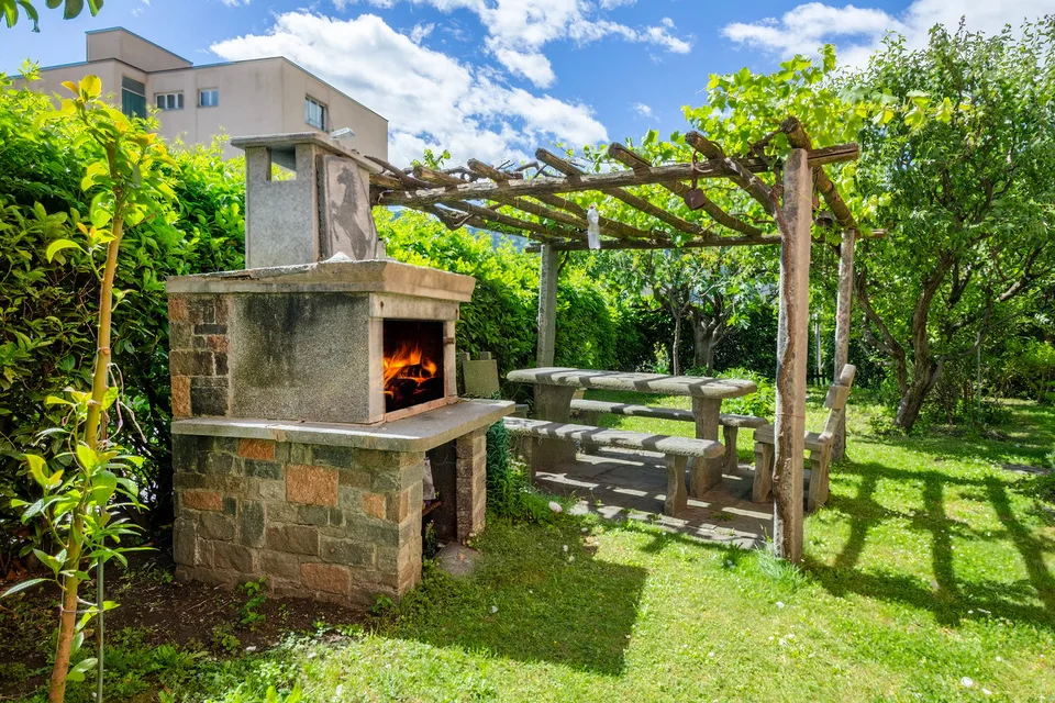 6.5 Zimmer Einfamilienhaus in Monte Carasso – Foto 11 von 12