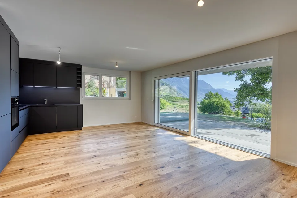 Beautiful 4.5-room new apartment
