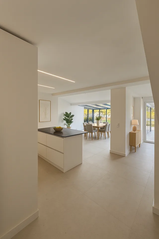 Schönes Dorfhaus + 3-Zimmer-Wohnung