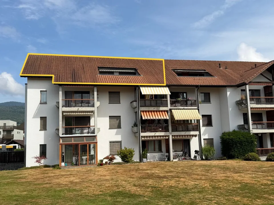 Helle Alterswohnung mit Terrasse im Dachgeschoss