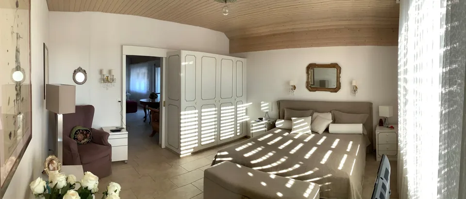 Appartamento per anziani luminoso con terrazza all'ultimo piano