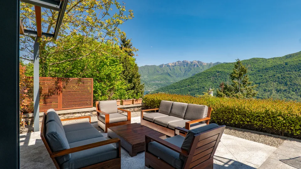 Splendida villa vicino al nucleo storico con vista panoramica