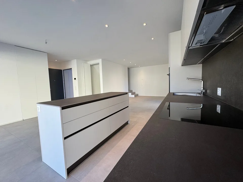 SUBITO ABITABILE - ULTIMA DISPONIBILITÀ - MODERNO DUPLEX CON GIARDINO PRIVATO