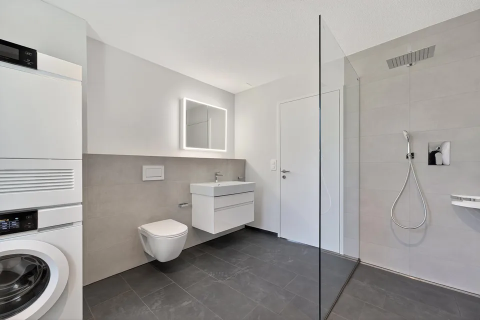 Appartamento unico e soleggiato di 4,5 locali con galleria e vista panoramica – foto 11 di 14