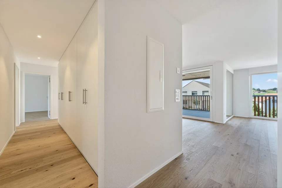 Einzigartige sonnige 4.5-Zimmer-Dachwohnung mit Galerie und Weitsicht