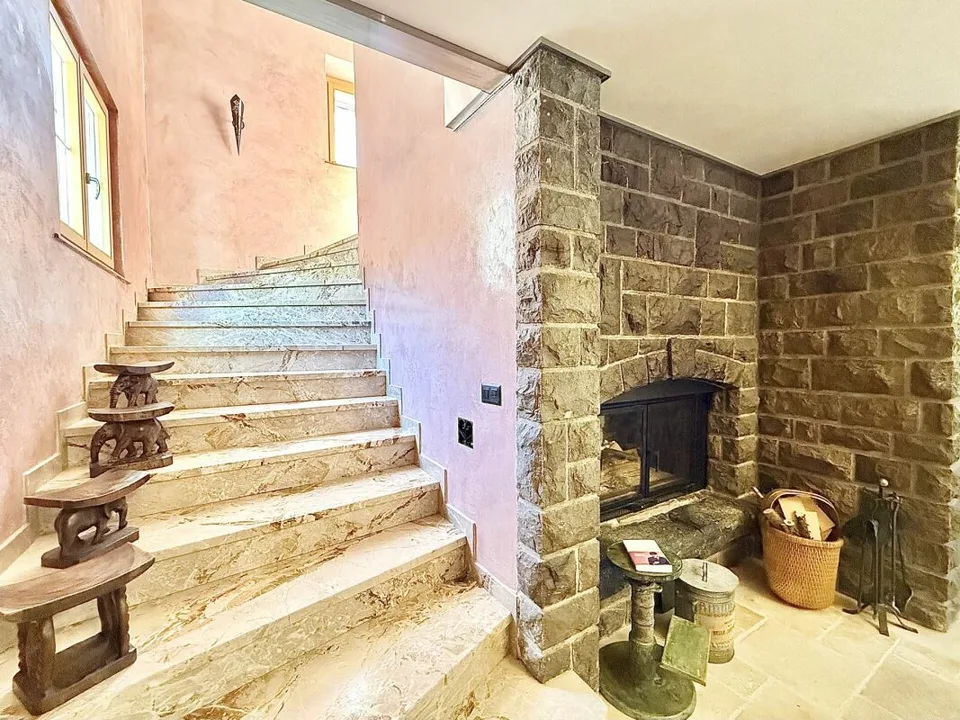 Maison de 405 m2 avec terrain de 4'413 m2 à Bex – photo 17 sur 30