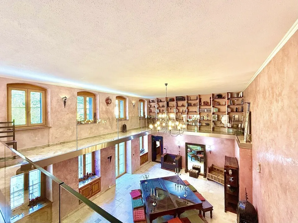 Maison de 405 m2 avec terrain de 4'413 m2 à Bex – photo 13 sur 30