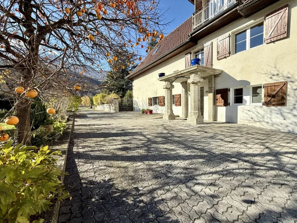 Maison de 405 m2 avec terrain de 4'413 m2 à Bex – photo 7 sur 30