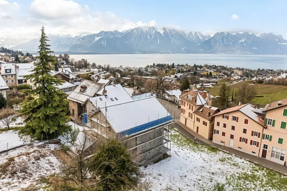 Charmanter 2.5-Zimmer-Wohnung renoviert mit privatem Garten - Brent / Montreux – Foto 6 von 7