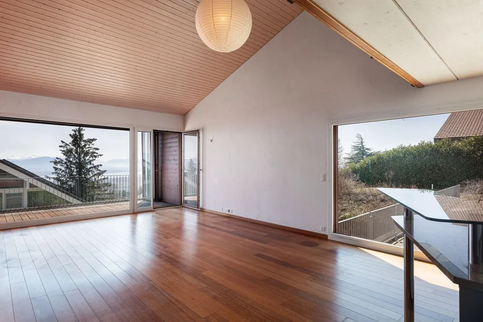 Villa spaziosa in posizione tranquilla con vista lago – foto 24 di 49