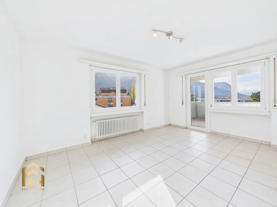 Appartamento familiare di 4,5 locali con balcone