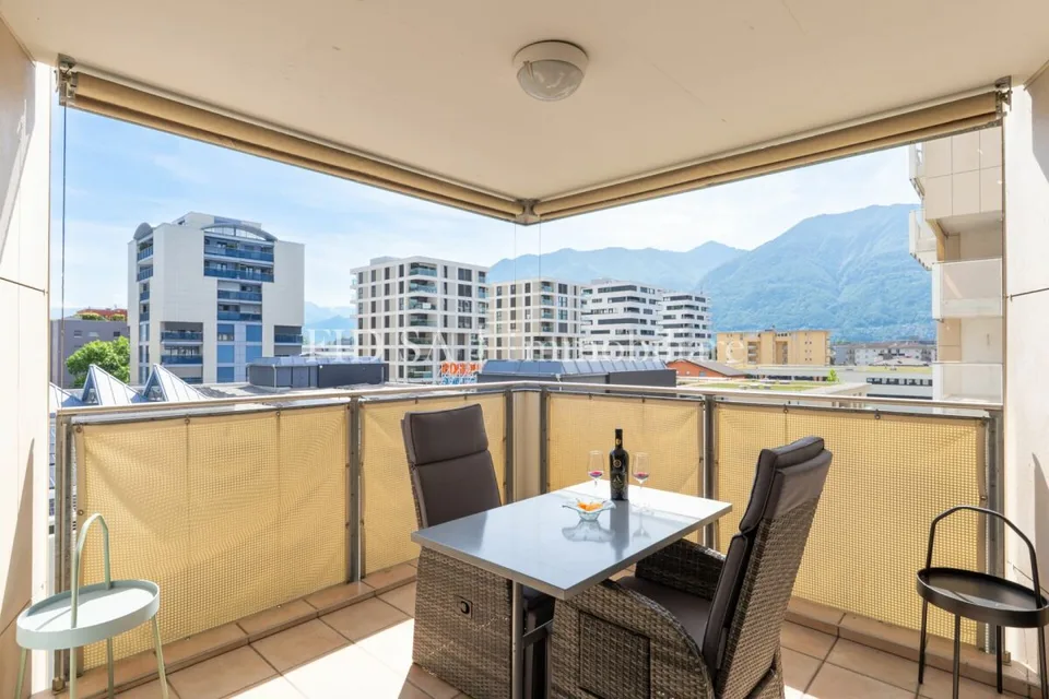 LOCARNO - Moderne 3.5-Zimmer-Wohnung im Zentrum