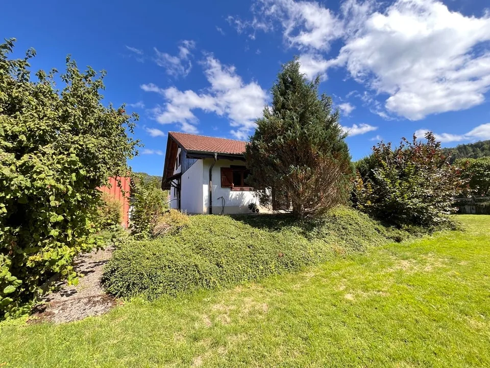 House, Mervelier - 595000