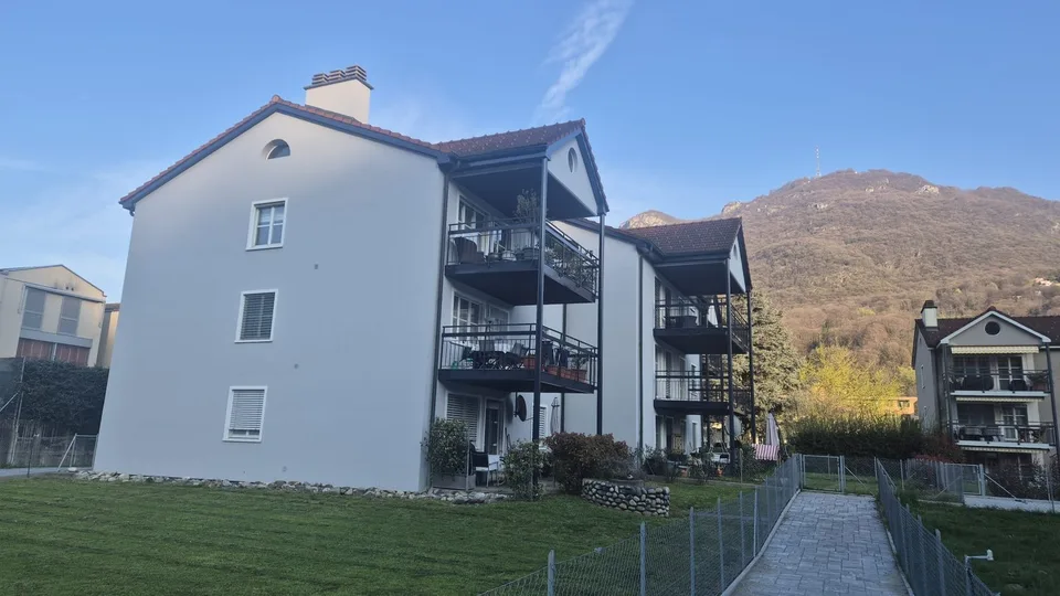 Wohnung 3.5 Zimmer mit Garten in Pambio-Noranco