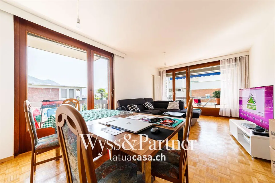 Appartement pratique de 4.5 pièces à Minusio