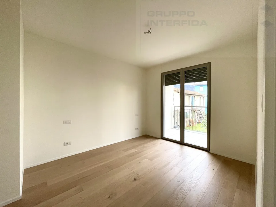 NEUES ZWEIZIMMERWOHNUNG – Foto 6 von 9