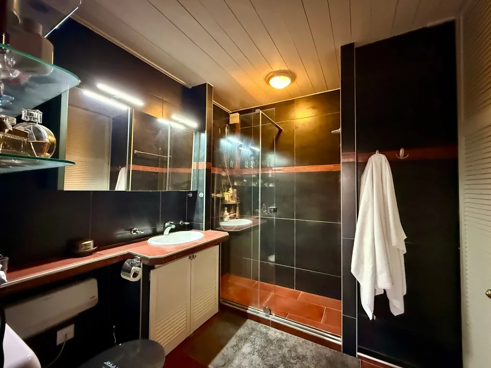 Meravigliosa casa di 9,5 locali con 3 appartamenti a Servion – foto 6 di 12