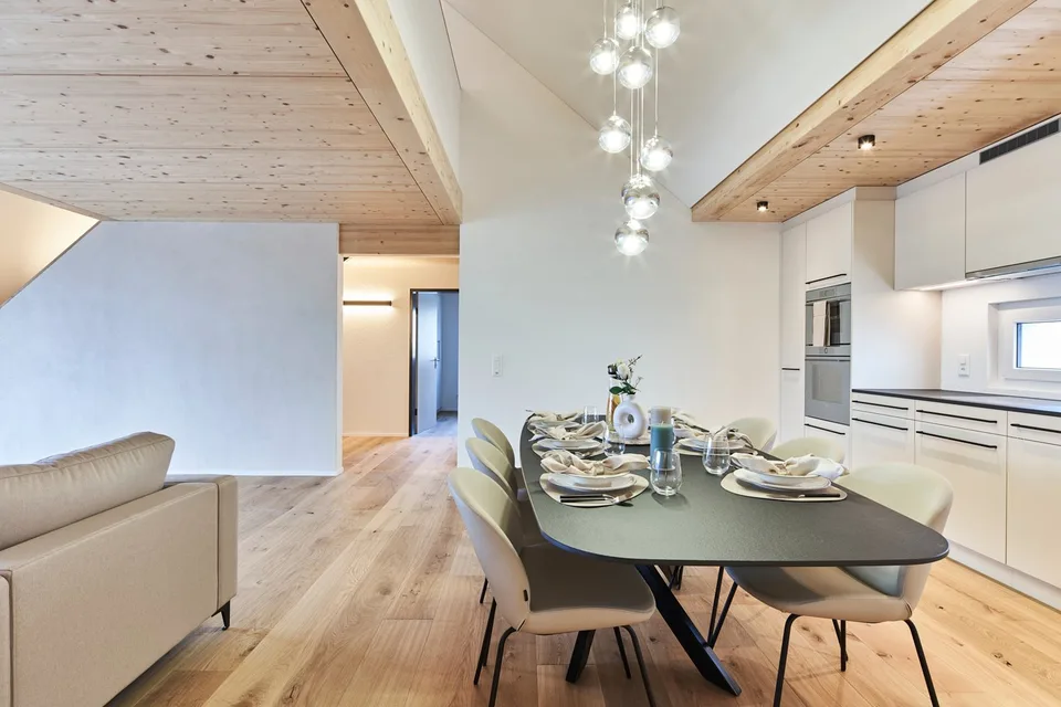 Dernière Chance : Appartement Exclusif 7.5 Pièces avec Galerie et Ascenseur à Oberbipp – photo 11 sur 22