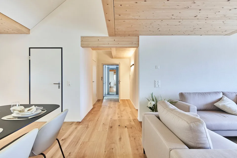 Dernière Chance : Appartement Exclusif 7.5 Pièces avec Galerie et Ascenseur à Oberbipp – photo 7 sur 22