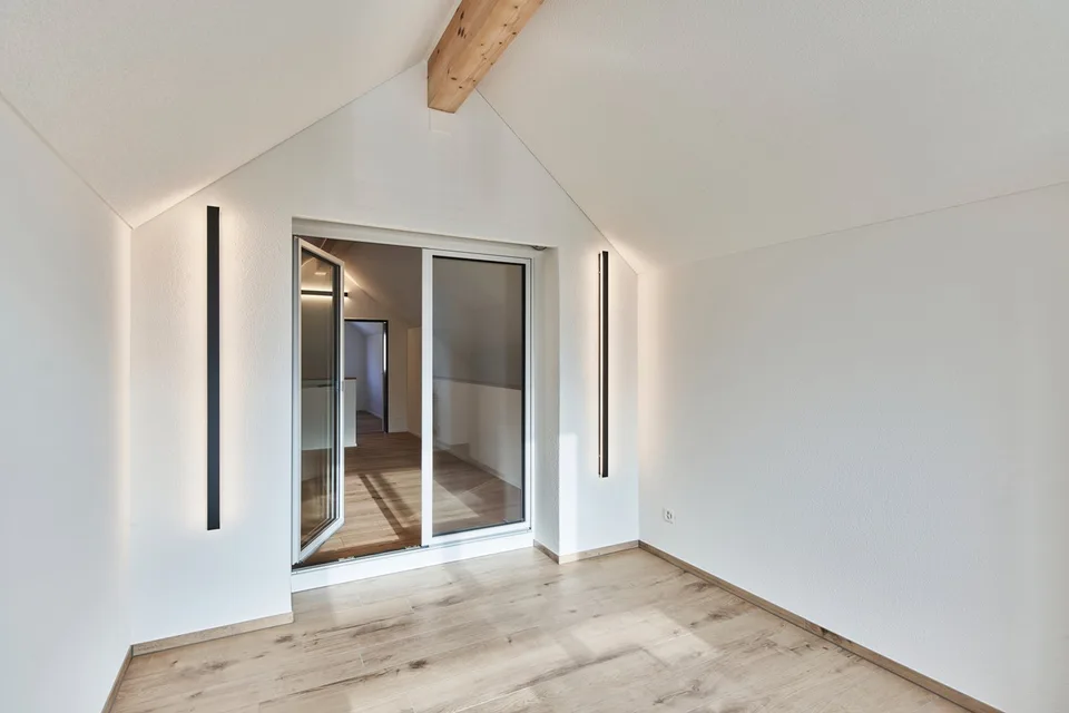Dernière Chance : Appartement Exclusif 7.5 Pièces avec Galerie et Ascenseur à Oberbipp – photo 9 sur 22