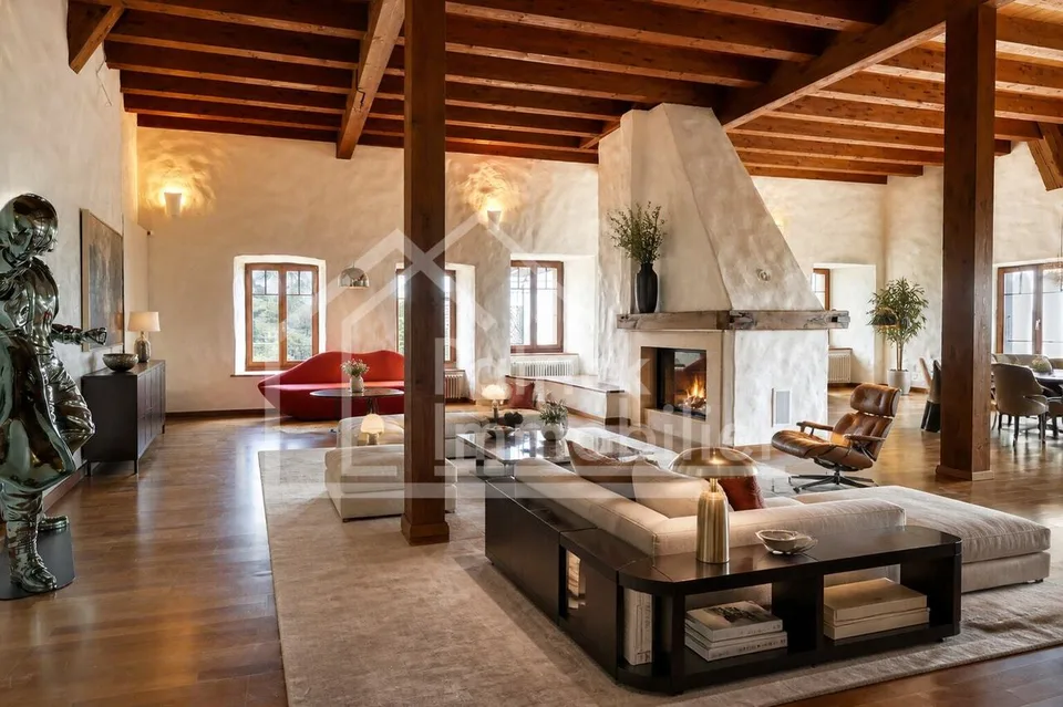 Außergewöhnliche Residenz in Triplex mit Panoramablick auf den See – Foto 6 von 13
