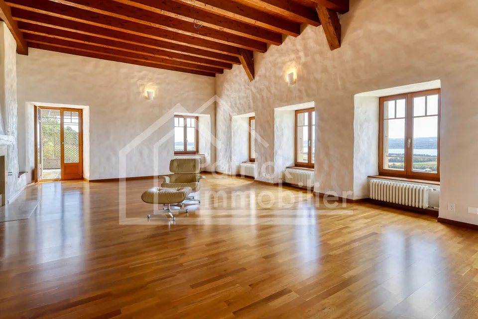 Außergewöhnliche Residenz in Triplex mit Panoramablick auf den See – Foto 7 von 13