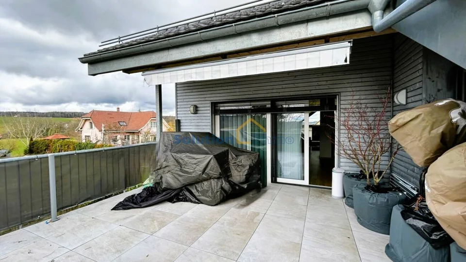 Incantevole edificio di 3 appartamenti con bel giardino – foto 9 di 13