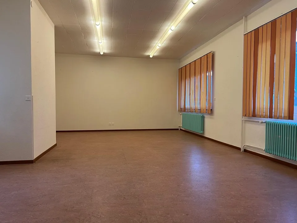 Antica casa comunale in vendita - Plateau de Diesse