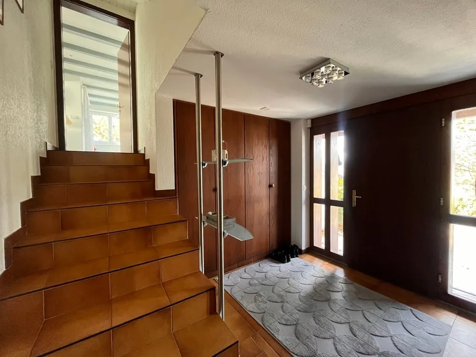 Villa, Rossemaison - 1180000