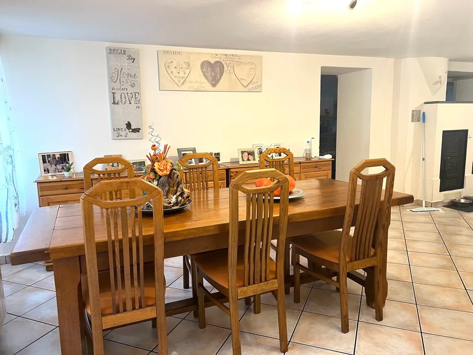 Flexibles Zweifamilienhaus mit Potenzial in Giornico, Tessin