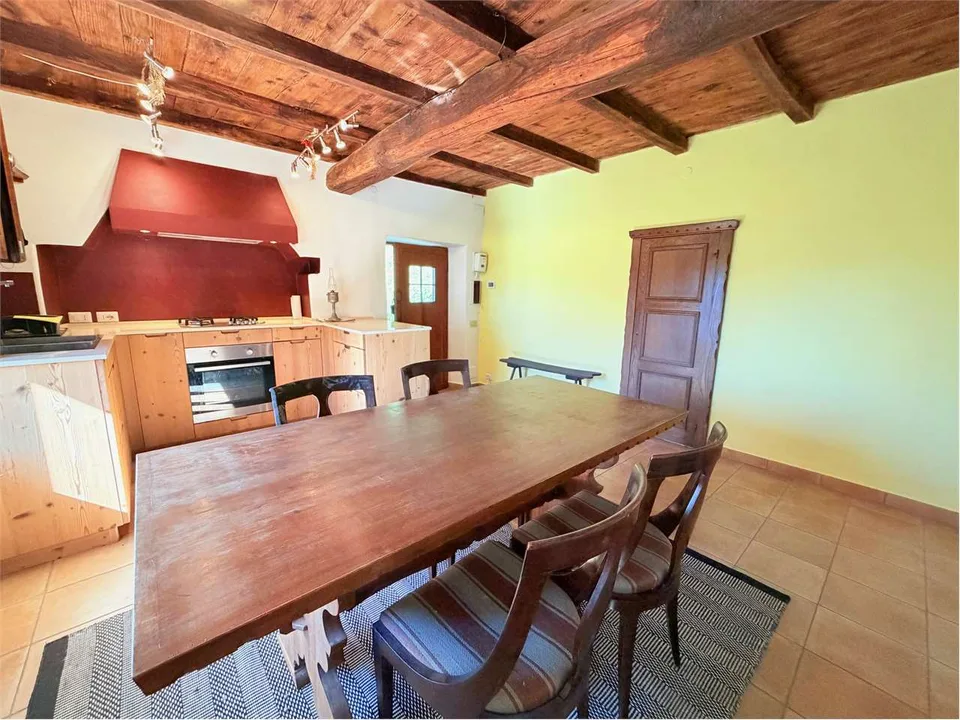 Schönes Landhaus in sonniger und ruhiger Lage mit