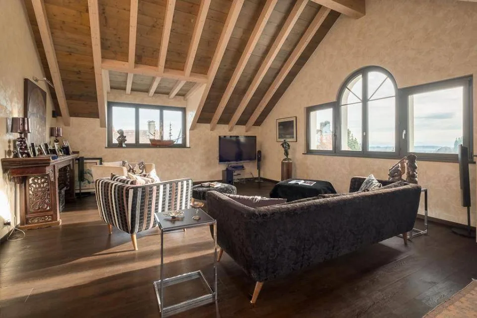 12 Zimmer Einfamilienhaus in Montricher – Foto 9 von 13