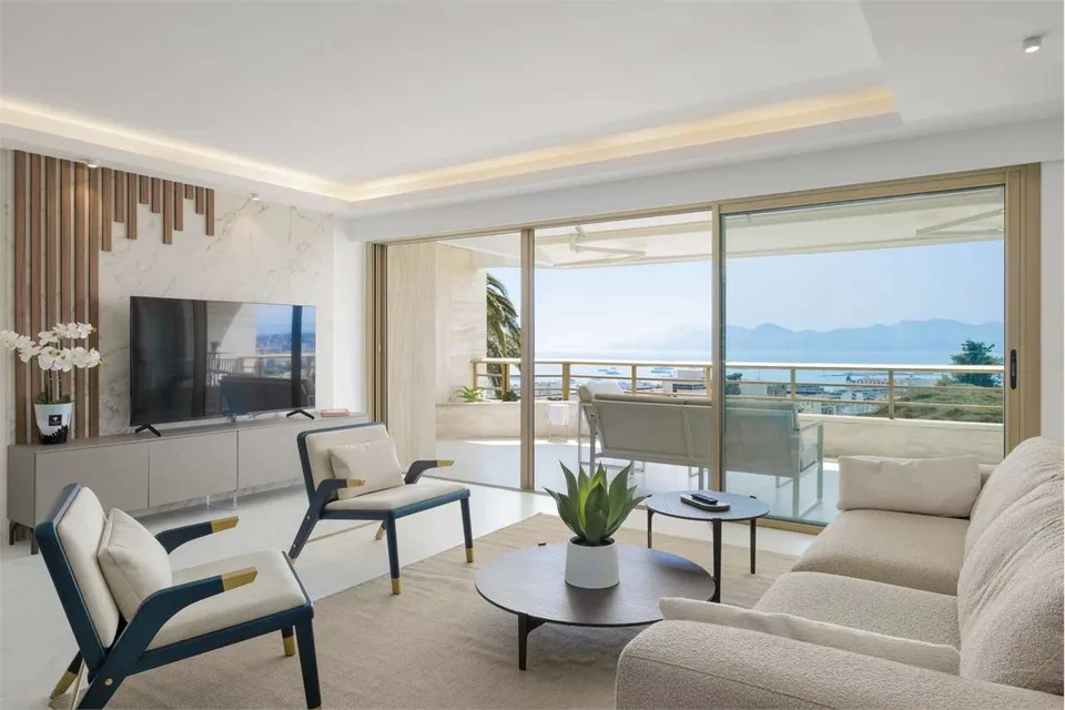 Splendide appartement avec vue panoramique sur la mer