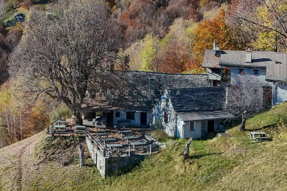 Storico Grotto "al Riposo Romantico" sul Monte Comino – Foto 13 von 13