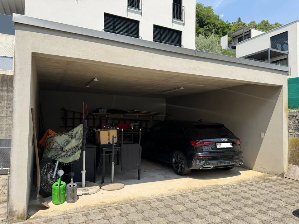 Villa bifamiliare dalle dimensioni generose