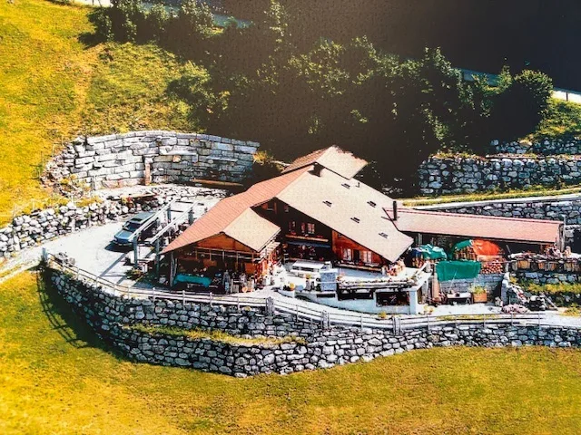 «Adlerhorst» Loin de tout, avec une vue de rêve