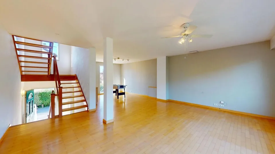 Villa 3 chambres, 3 SdB, jardin, dans résidence piscine - prox. Genève