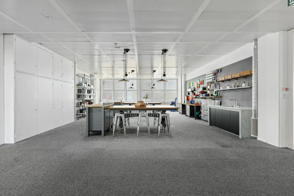 Spazi commerciali e uffici flessibili a Berna per affitto temporaneo - da 58 m² a 780 m² | nessun termine di locazione minimo