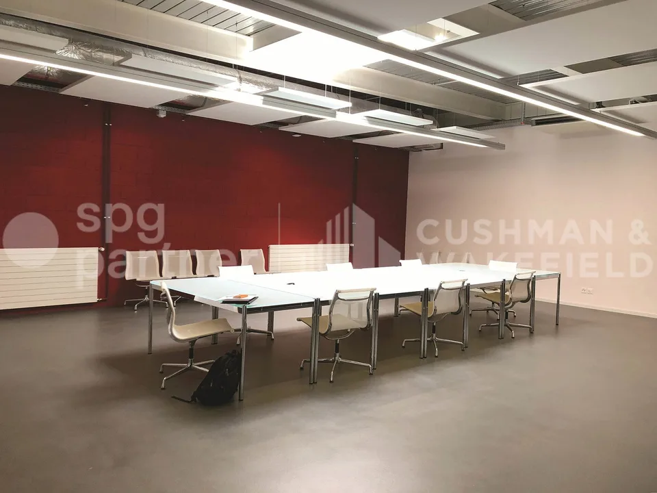 Grenet 21 - Magazzini logistici, laboratori artigianali e uffici moderni con terrazza