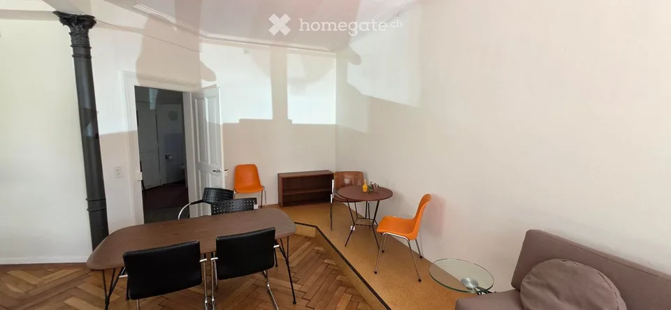 Locale vendita o sala corsi in affitto a "Breitsch"