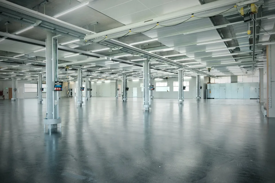 Moderne Produktionsflächen mit vielseitigen Nutzungsmöglichkeiten in Risch-Rotkreuz – Foto 6 von 13