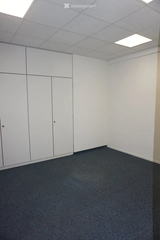 Gewerbe/Büroflächen mit Schaufenster zu erschwinglichen preisen
