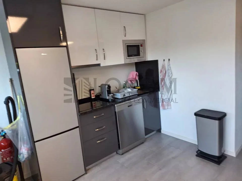Locale moderno di 70 m² con cucina attrezzata e parcheggio – foto 11 di 11
