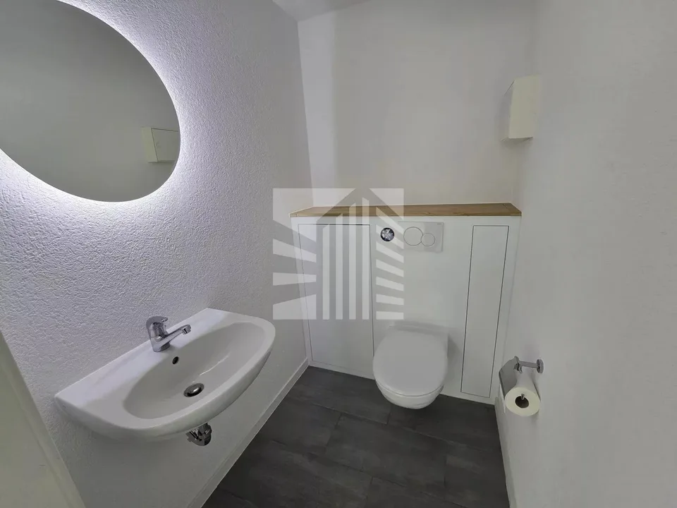 Locale moderno di 70 m² con cucina attrezzata e parcheggio – foto 7 di 11